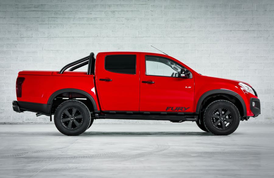  Isuzu D-Max Fury Double Cab 2016 года  (фото 4 из 11)